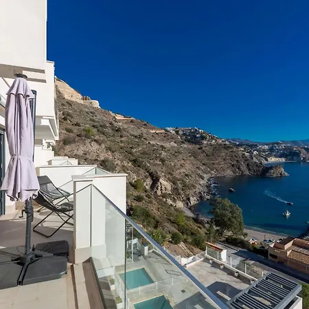 Sky Marina Luxury Apartment *